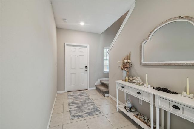 31440 Barrel Wave Way, House other with 6 bedrooms, 3 bathrooms and null parking in WESLEY CHAPEL FL | Image 4