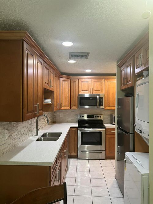 apt-104-1835 18th St, Delray Beach, FL, 33445-7409 | Card Image