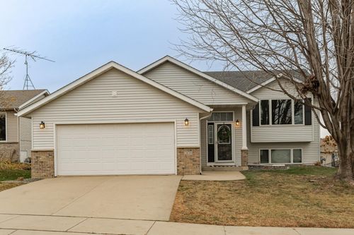 2839 Ashland Pl Nw, Rochester, MN, 55901-5560 | Card Image