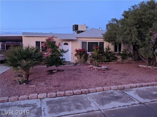 120 Beech St, Henderson, NV, 89015-5270 | Card Image