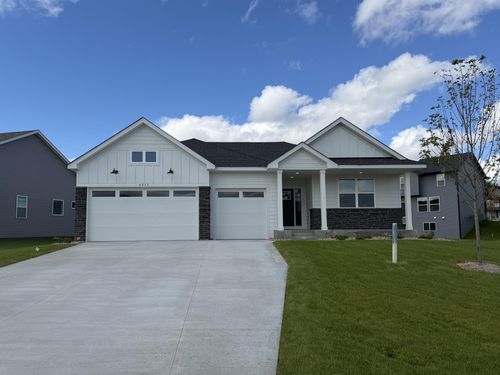 4975 Noble Ln Nw, Rochester, MN, 55901 | Card Image