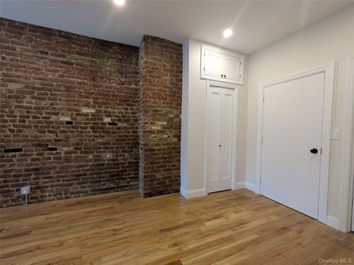 104-44 42nd Ave, Corona, NY, 11368-2582 | Card Image