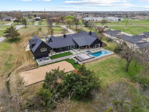 411 Kerfoot Dr, Gunter, TX, 75058-2507 | Card Image