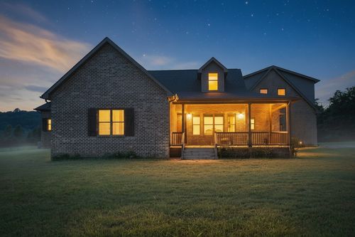 28 Henderson Rd, Lynchburg, TN, 37352-8604 | Card Image