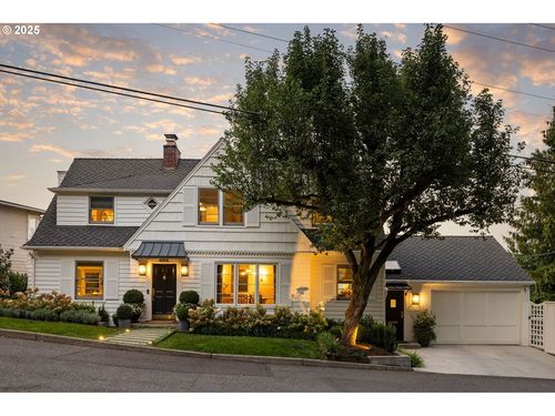 604 Nw Macleay Blvd, Portland, OR, 97210-3328 | Card Image