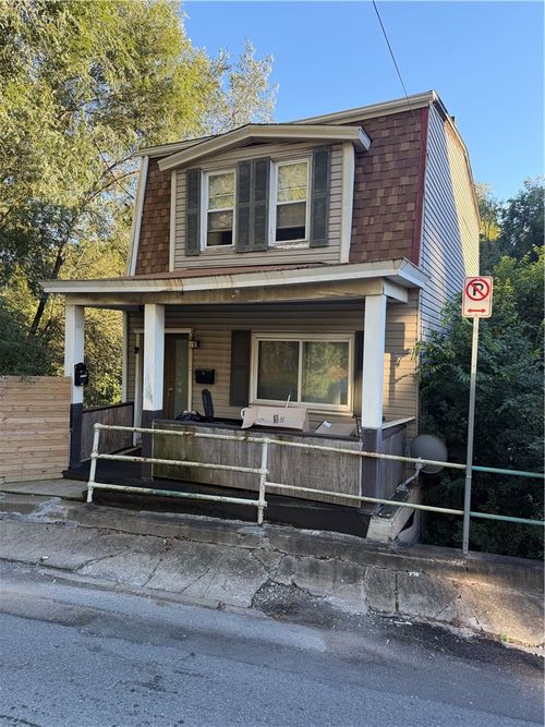 1511 Saint Patrick St, Pittsburgh, PA, 15210-1811 | Card Image