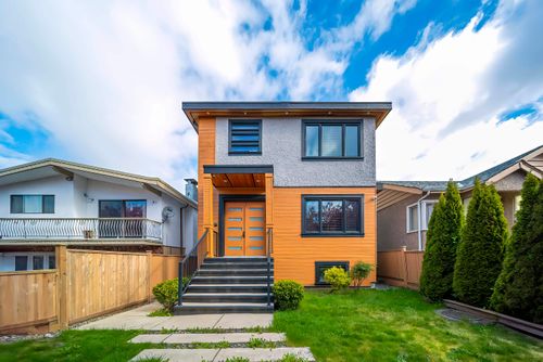 3123 E 7th Ave, Vancouver, BC, V5M1V6 | Card Image