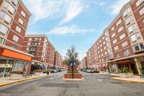 3110-3110 City Pl, Edgewater, NJ, 07020-3148 | Card Image