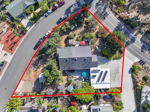 1818 Avocado Rd, Oceanside, CA, 92054-6106 | Card Image