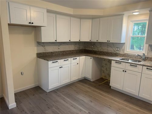 6 Hide Away, Coventry, RI, 02816-6722 | Card Image