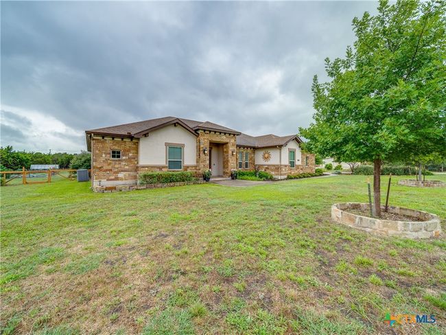 779 Stirrup Dr, House other with 3 bedrooms, 3 bathrooms and null parking in Spring Branch TX | Image 4