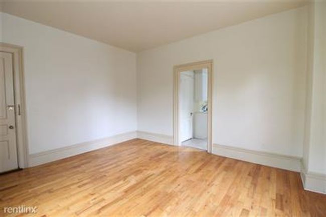 834 Huron St, Home with 0 bedrooms, 0 bathrooms and 5 parking in Ann Arbor MI | Image 7