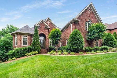 241 King Arthur Cir, Franklin, TN, 37067-6469 | Card Image