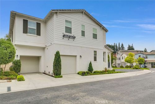 26 Wagon Wheel St, Phillips Ranch, CA, 91766-7601 | Card Image