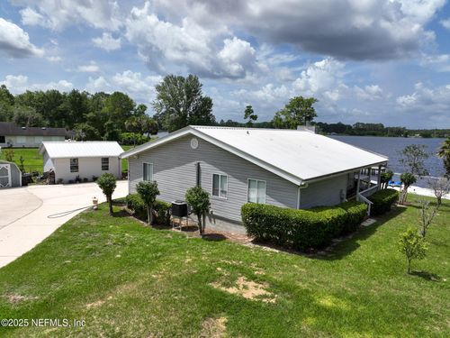 131 Ida Blvd, Interlachen, FL, 32148-7909 | Card Image