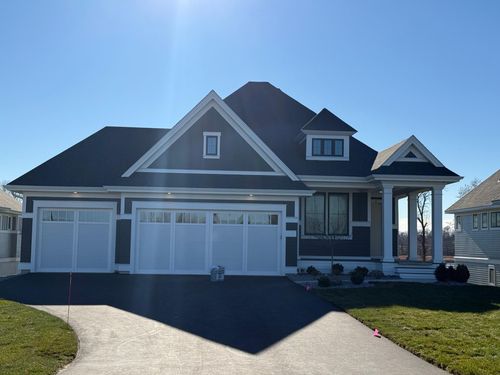 6051 Shoreview Pt, Victoria, MN, 55318-2208 | Card Image