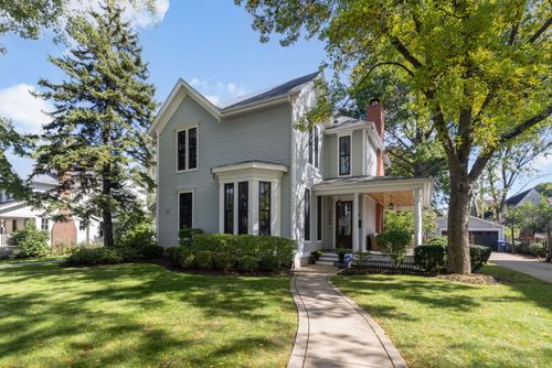 4209 Lawn Ave, Western Springs, IL, 60558-1443 | Card Image