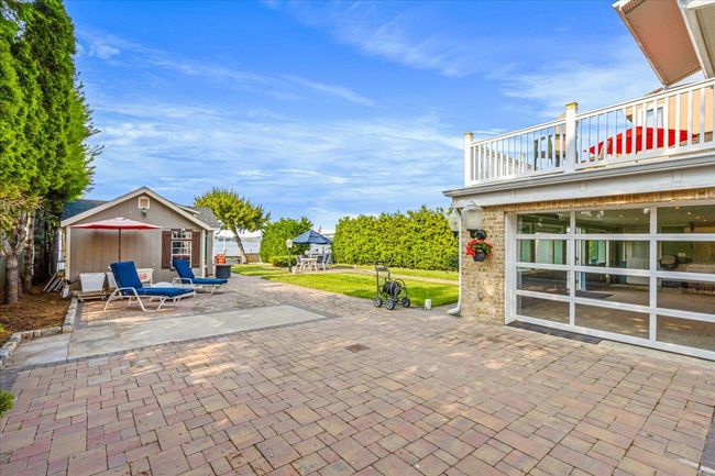 Patio / terrace with a patio area | Image 28