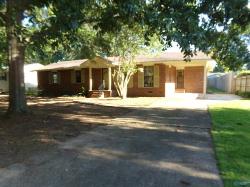 2410 Woodland St Se, Decatur, AL, 35601-6156 | Card Image