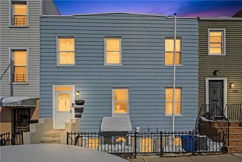 287 23rd St, Brooklyn, NY, 11215-6832 | Card Image