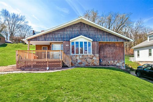 829 Fellsburg Rd, Rostraver Township, PA, 15012-4709 | Card Image