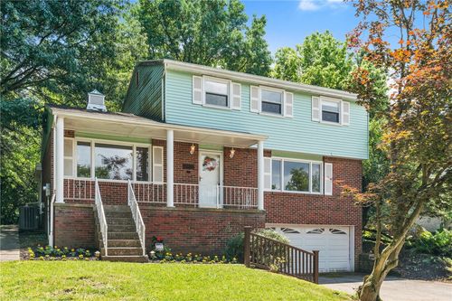 718 Twin Oak Drive, Penn Hills, PA, 15235 | Card Image