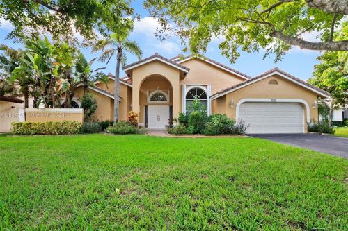 4635 99th Ln, Coral Springs, FL, 33076 | Card Image