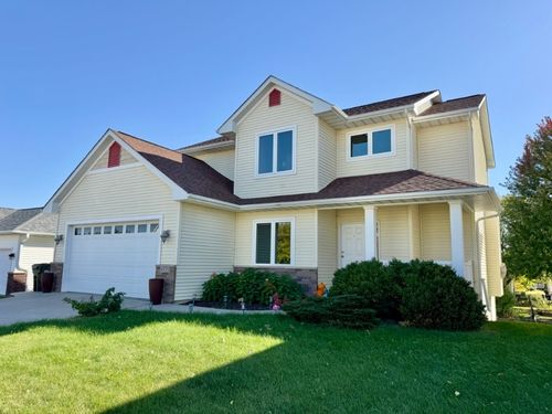 4121 Ruth St, Iowa City, IA, 52245-9320 | Card Image