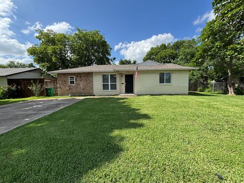 1821 Sandy Ln, Mesquite, TX, 75149-3871 | Card Image