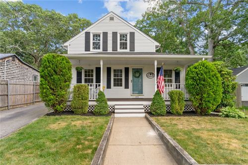 188 Reynolds Ave, Warwick, RI, 02889-8740 | Card Image