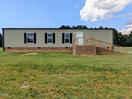 90 George Floyd Rd, Henderson, NC, 27537-7681 | Card Image