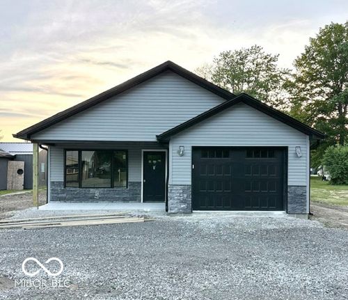 1116 Mann Ave, Austin, IN, 47102-1022 | Card Image
