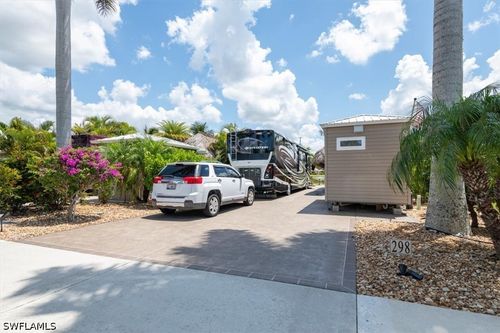 5221 Marshmallow Trl, Fort Myers, FL, 33905 | Card Image