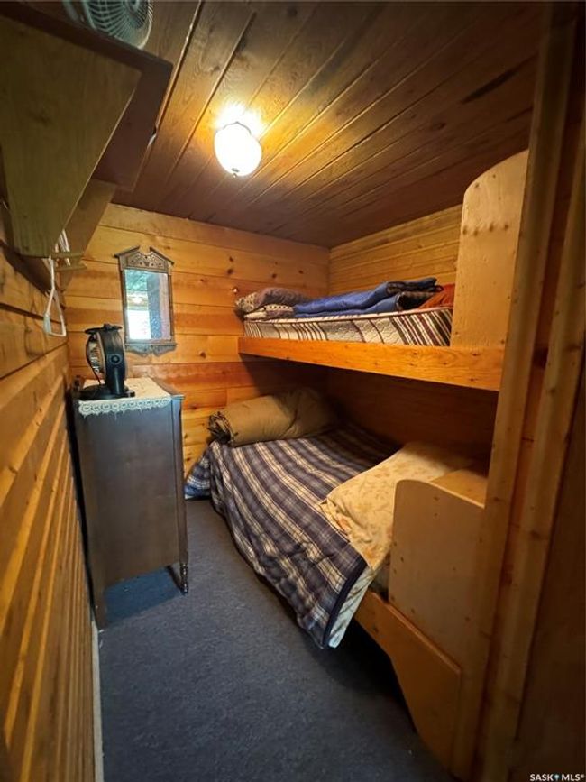 cabin 1 | Image 38