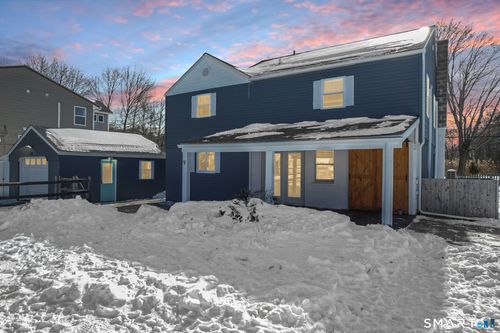 9 3rd Ave, Waterford, CT, 06385-1819 | Card Image