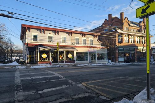 46 Main St, Warwick, NY, 10990-1386 | Card Image