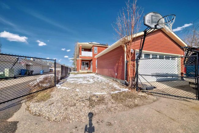 123 West Springs Way Sw, Home with 3 bedrooms, 3 bathrooms and 2 parking in Calgary AB | Image 24