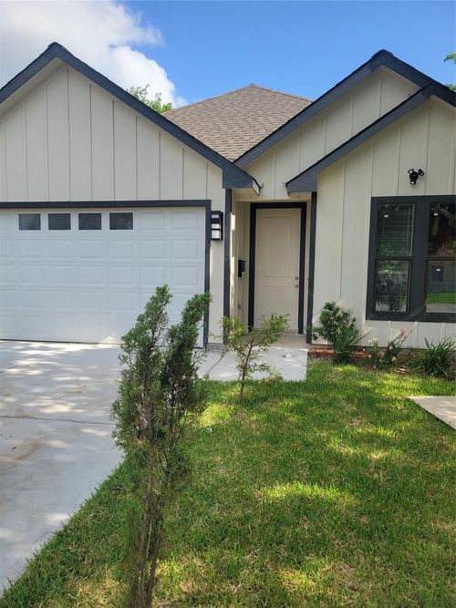 4354 Phlox St, Houston, TX, 77051-2708 | Card Image