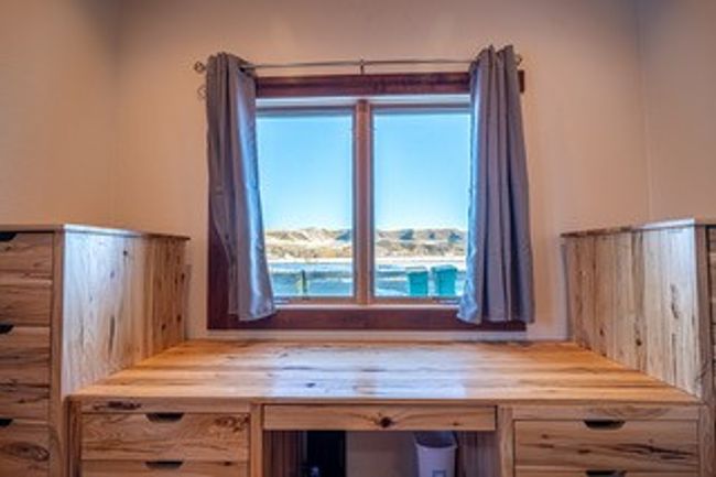 View of unfurnished office | Image 33