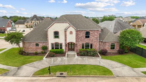 7335 Indian River Dr, Port Arthur, TX, 77642-2178 | Card Image