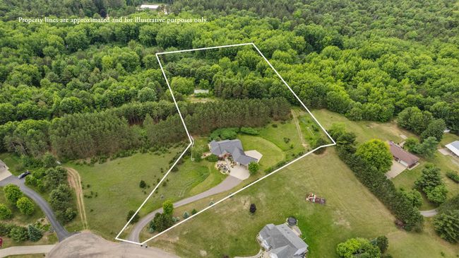 1022 Cortland Ln, House other with 4 bedrooms, 3 bathrooms and null parking in Stevens Point WI | Image 56