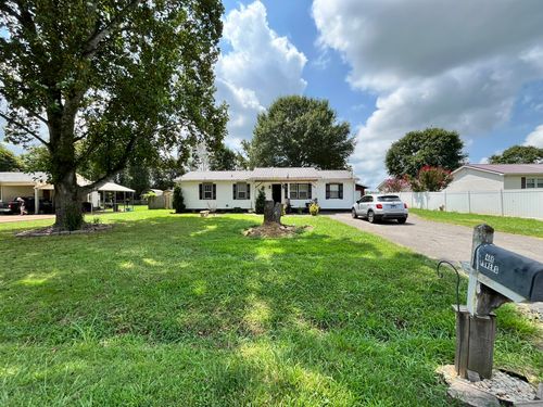 418 Woods Edge Rd, Winchester, TN, 37398-4531 | Card Image