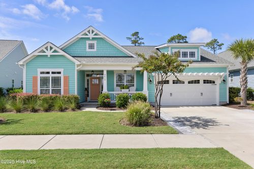 6415 Bryson Dr Sw, Ocean Isle Beach, NC, 28469-1107 | Card Image