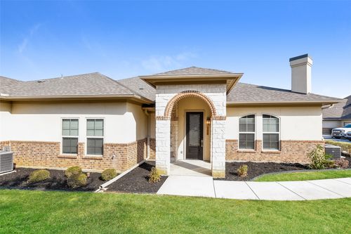 apt-104-8811 Creek Run Rd, Fort Worth, TX, 76120-3974 | Card Image