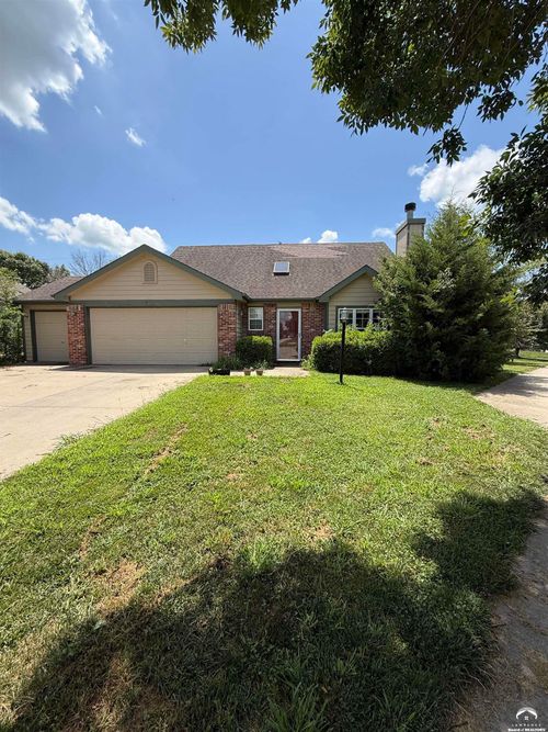 4321 W 26th Terrace, Lawrence, KS, 66047 | Card Image