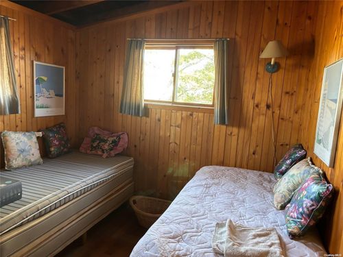 7 Driftwood Walk, Davis Park, NY, 11772 | Card Image