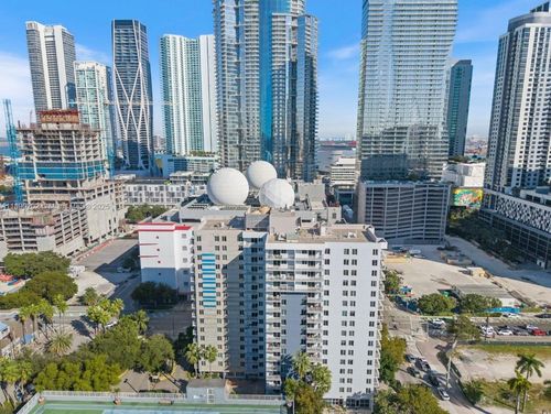 apt-209-800 N Miami Ave, Miami, FL, 33136-3517 | Card Image