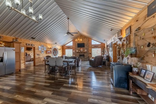 Custom Home and Acreage for Sale15 | Image 16