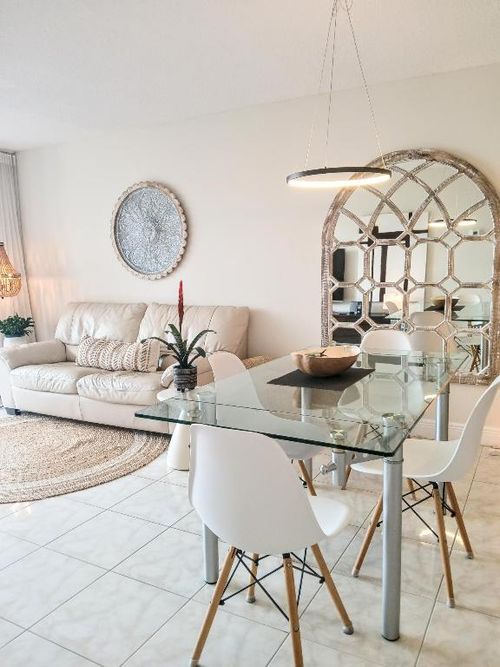 309-1830 Embassy Dr, West Palm Beach, FL, 33401-1908 | Card Image