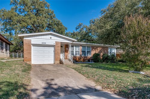 6209 Woodbine Dr, Fort Worth, TX, 76112-5574 | Card Image